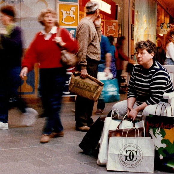 Meet your Posher, Nancy - Picture 4 of 7